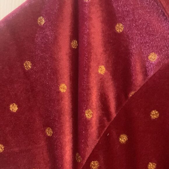 SO VELOUR JUMPSUIT CROPPED SHORT SLEEVE WITH GOLD GLITTER POLKA DOTS NWT - Picture 4 of 8